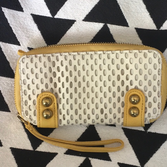 Linea Pelle Dylan Wallet - Picture 4 of 4